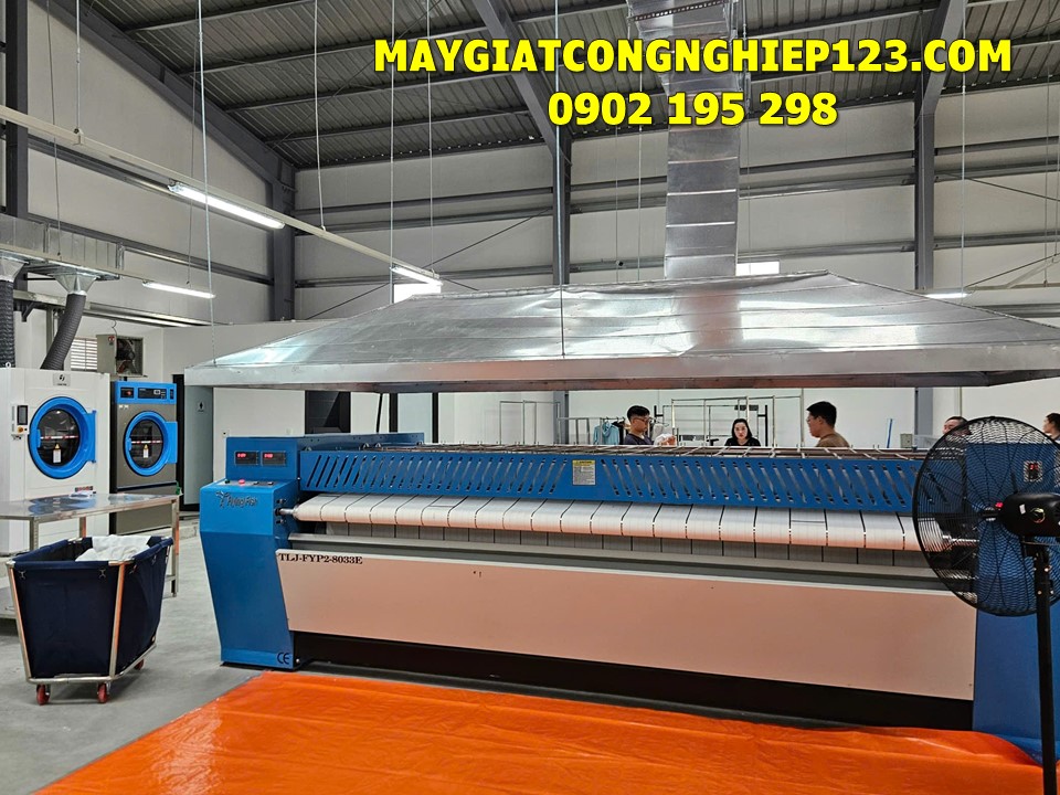 Máy là lô công nghiệp Máy là lô công nghiệp